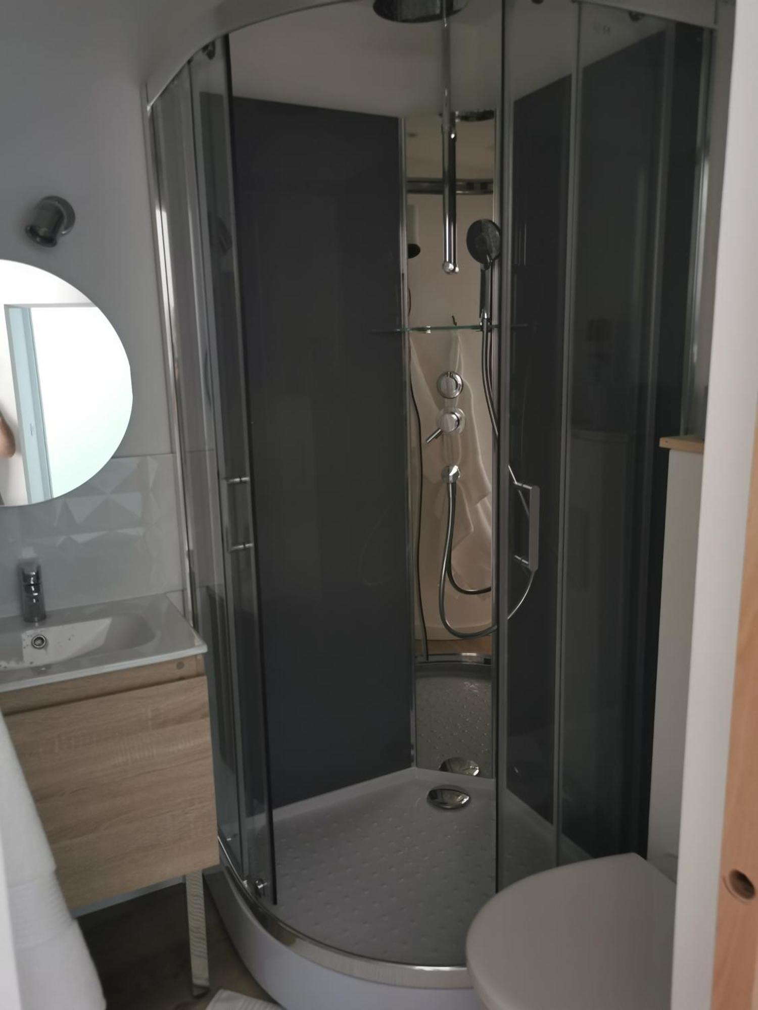Studio Centre De Фоа Екстериор снимка